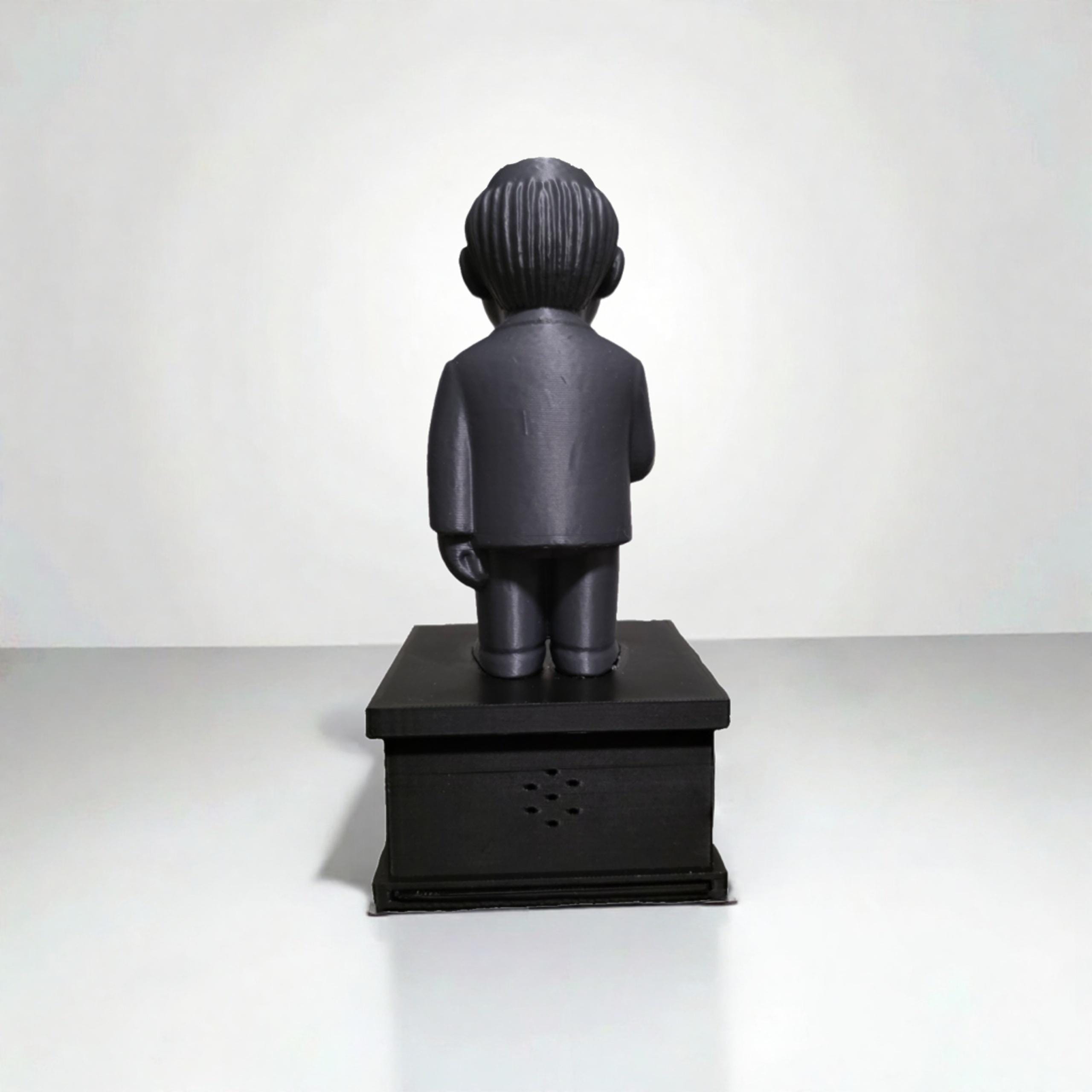 Mr. "Inspiration" Talking Gag Statue